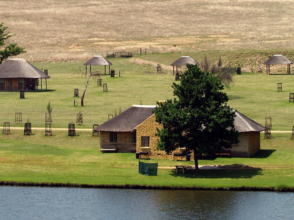 Hostal Elandskloof Trout Farm Dullstroom Exterior foto