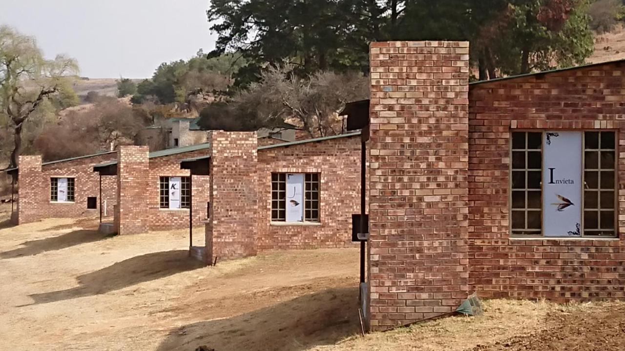 Hostal Elandskloof Trout Farm Dullstroom Exterior foto